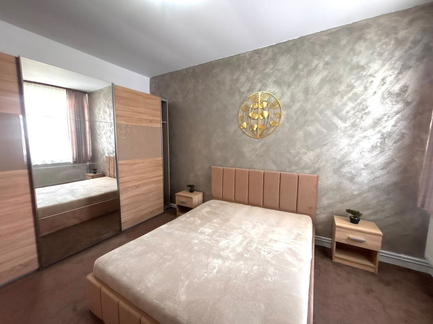Apartament modern și elegant în zona Centrală - Poză 11