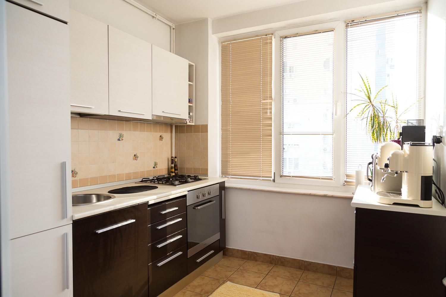 AP. 2 CAMERE CALEA PLEVNEI, BUCATARIE INCHISA, CENTRALA IMOBIL - Poză 7