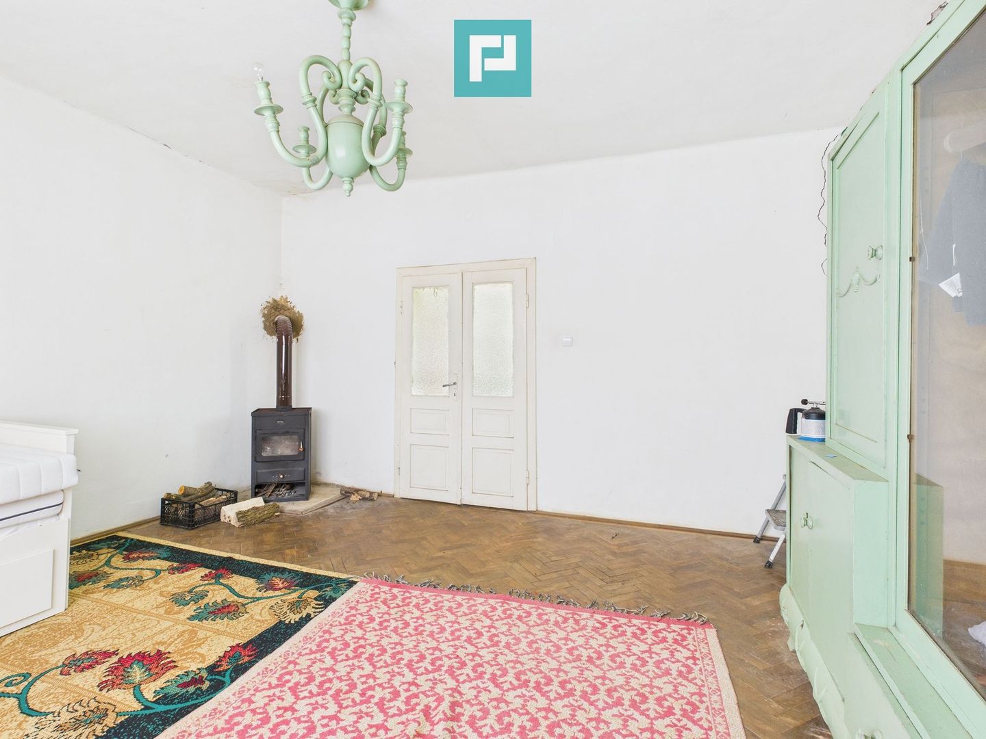 Casă cu teren generos Vărădia de Mureș - Stejar - Poză 15