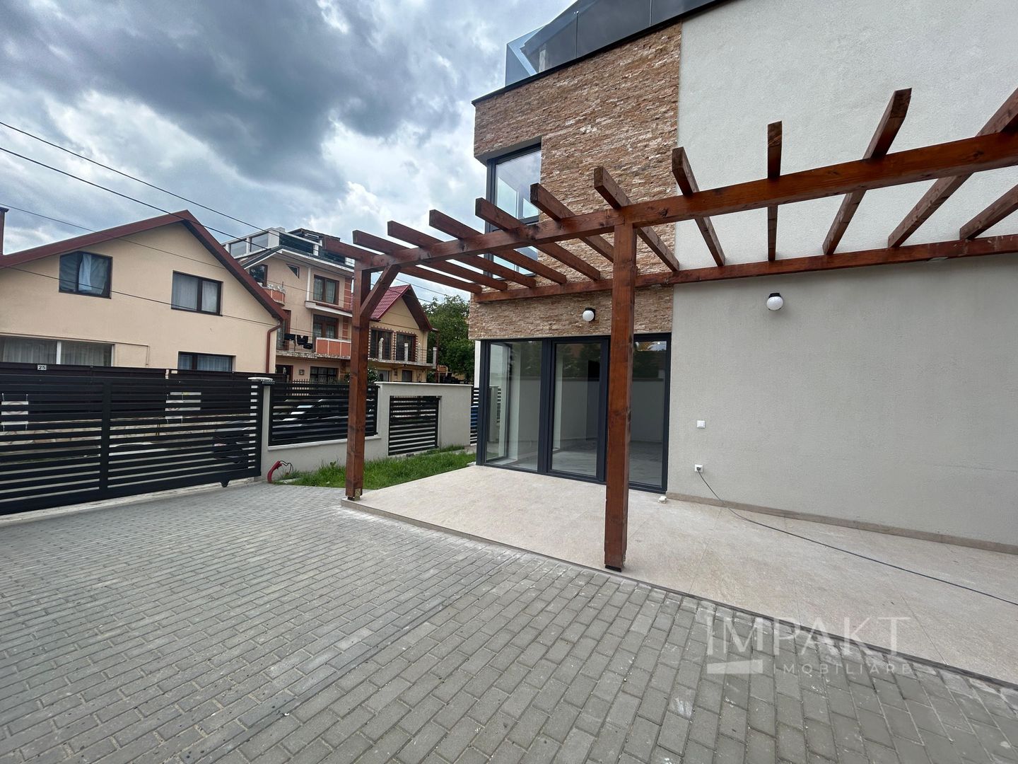 Inchiriere duplex modern, la 2 minute de Cluj Arena - Poză 3