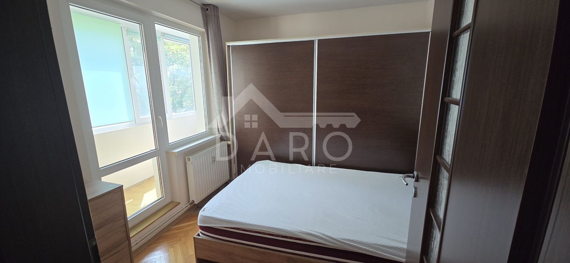 De închiriat ap. 3 camere, str. Transilvania, et. 2 - Poză 8