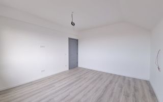 De Vanzare Casa Sanpetru | Teren 468mp | Intabulata | 10 min de Coresi Mall - Poză 9