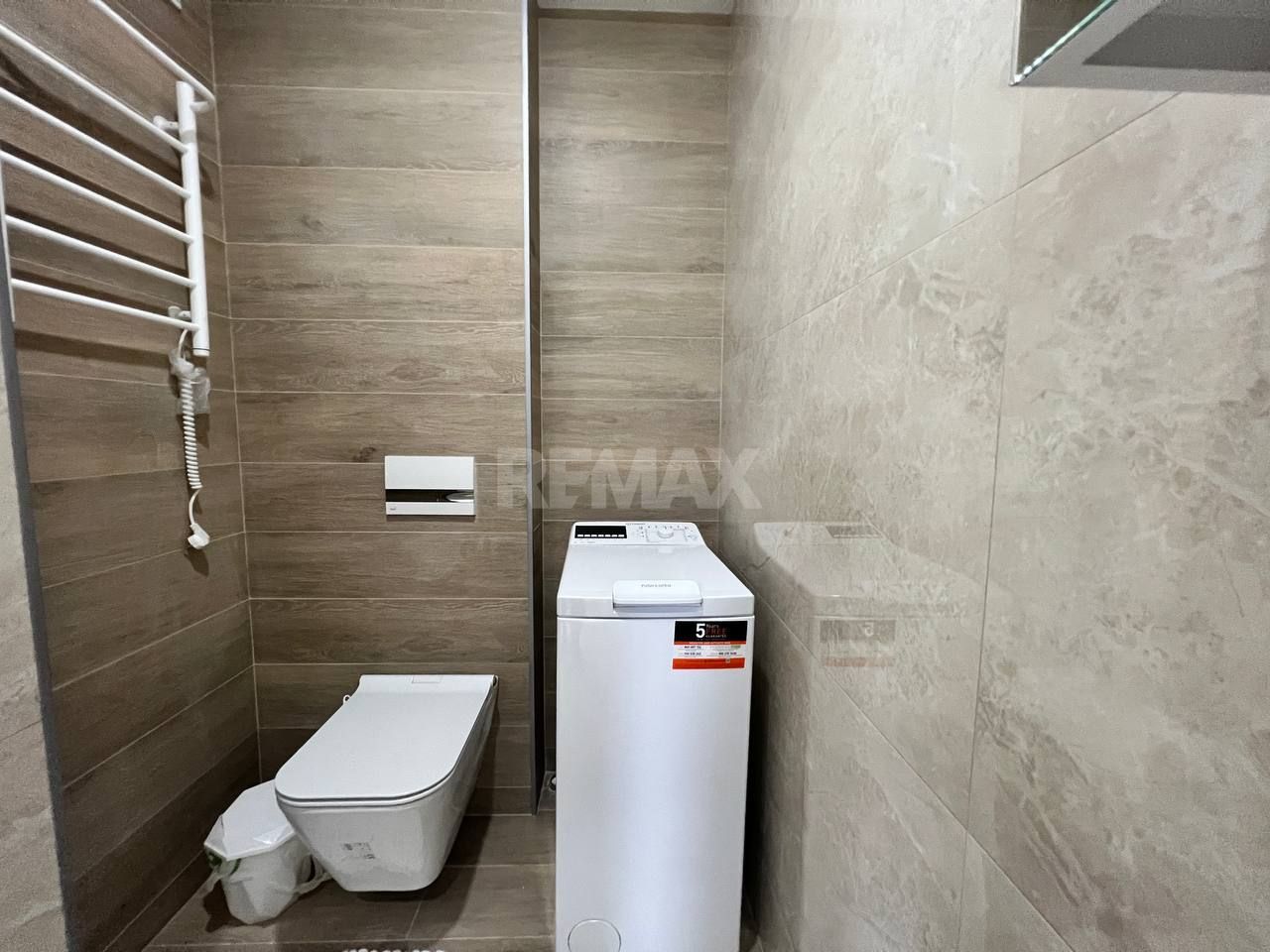 Apartament cu 3 camere de vânzare - Poză 10