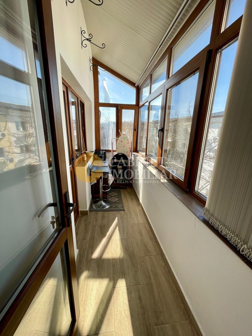 Galata - 3 Camere Decomandat - Mobilat/Utilat - 73 MP - Bloc dupa 1980 - Poză 15