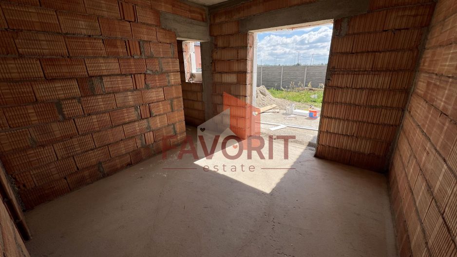 Duplex pe parter | 4 Camere | 2 Bai | Posibilitate mansardare | Giroc - Poză 11