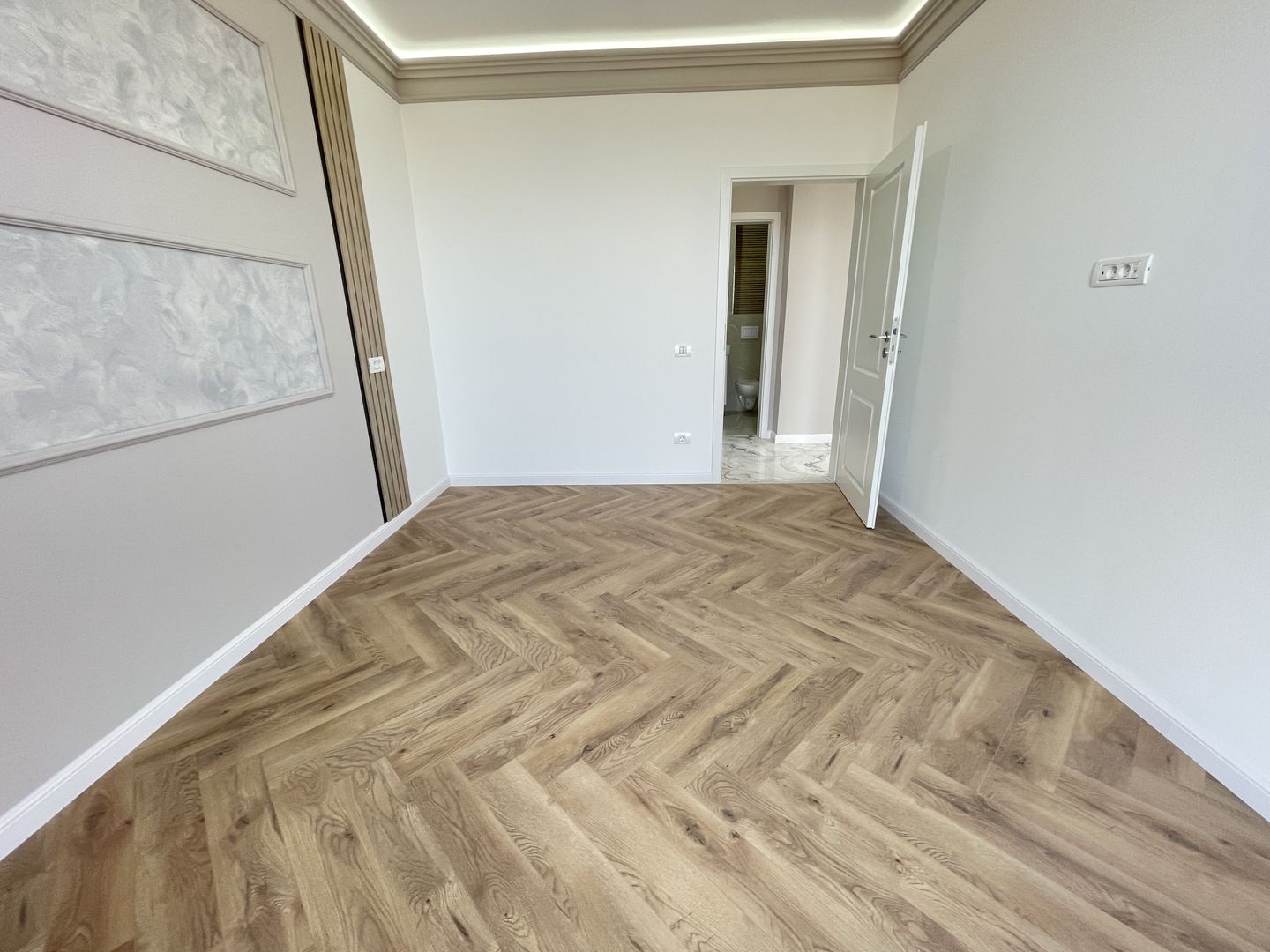 Apartament cu trei camere bloc nou -Torontalului - Poză 7