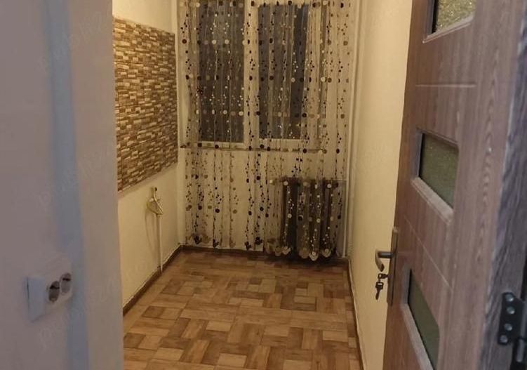 Apartament 2 camere- Craiovita Noua, zona Fortuna - Poză 3