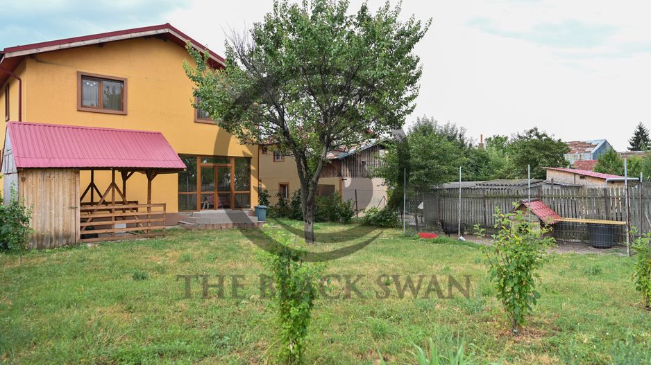 Casa cu 5 camere de vanzare | Teren 930 MP | Bărcănești | Comision 0% - Poză 4