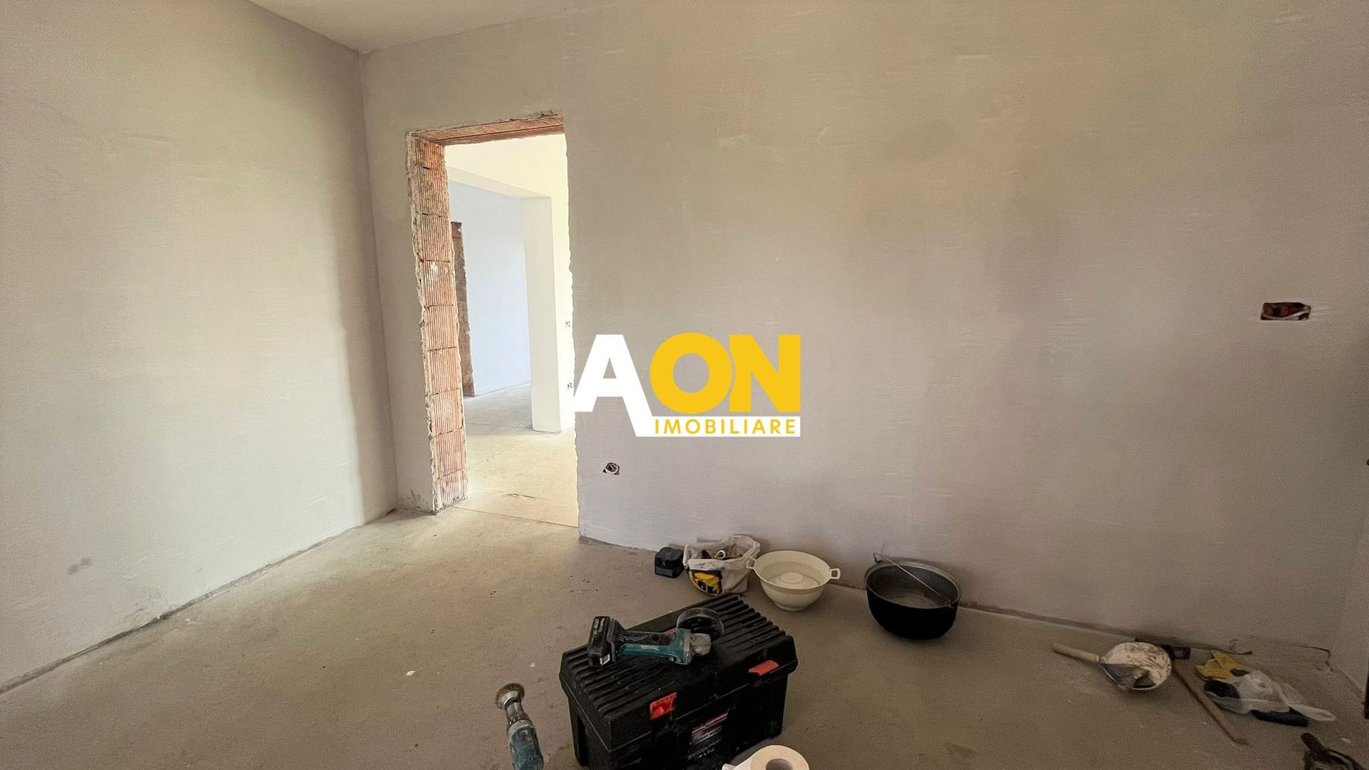 Casa de vanzare, S+P+M, 6 Camere, 2 Bai - Poză 5