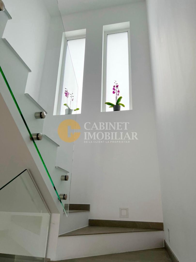 Vila PREMIUM - 4 camere - 3 bai - garaj - 210 mp utili - 2022 - mobilata - Poză 10