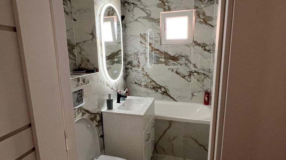 🏡Apartament 3 camere, decomandat, 70 mpu, Zona Iezer-Vasile Aaron - Poză 4