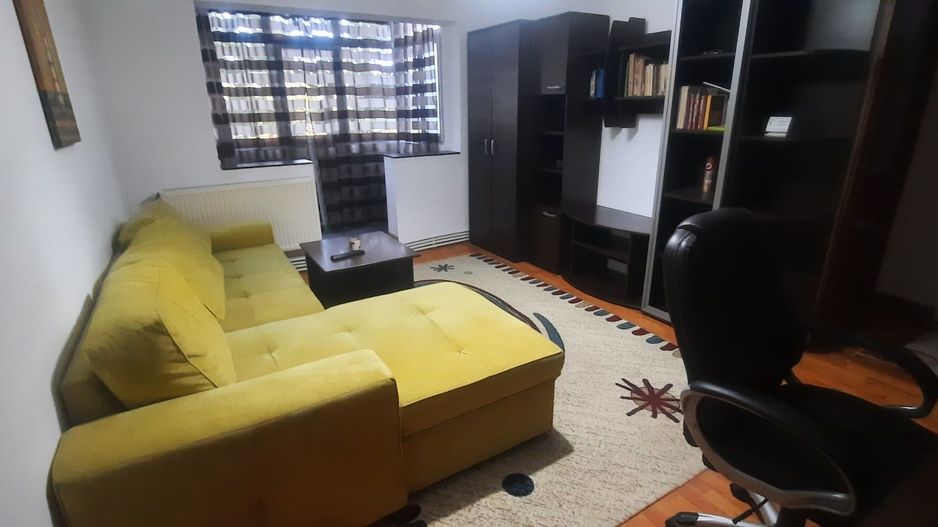 Apartament 2 camere- Craiovita Noua, Scoala 33 - Poză 1