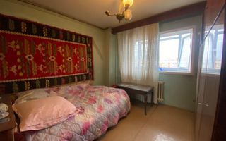 Vanzare apartament 3 camere Teiul Doamnei | Bloc 1986 - Poză 7