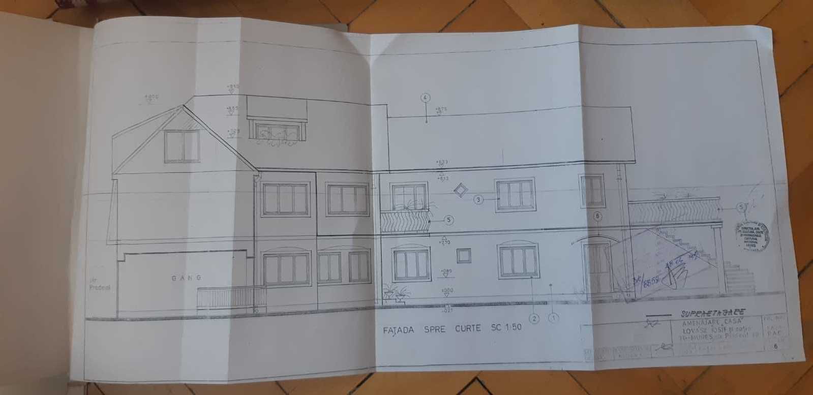 Central - Casa + Spatiu comercial stradal - Strada Predeal - Poză 2