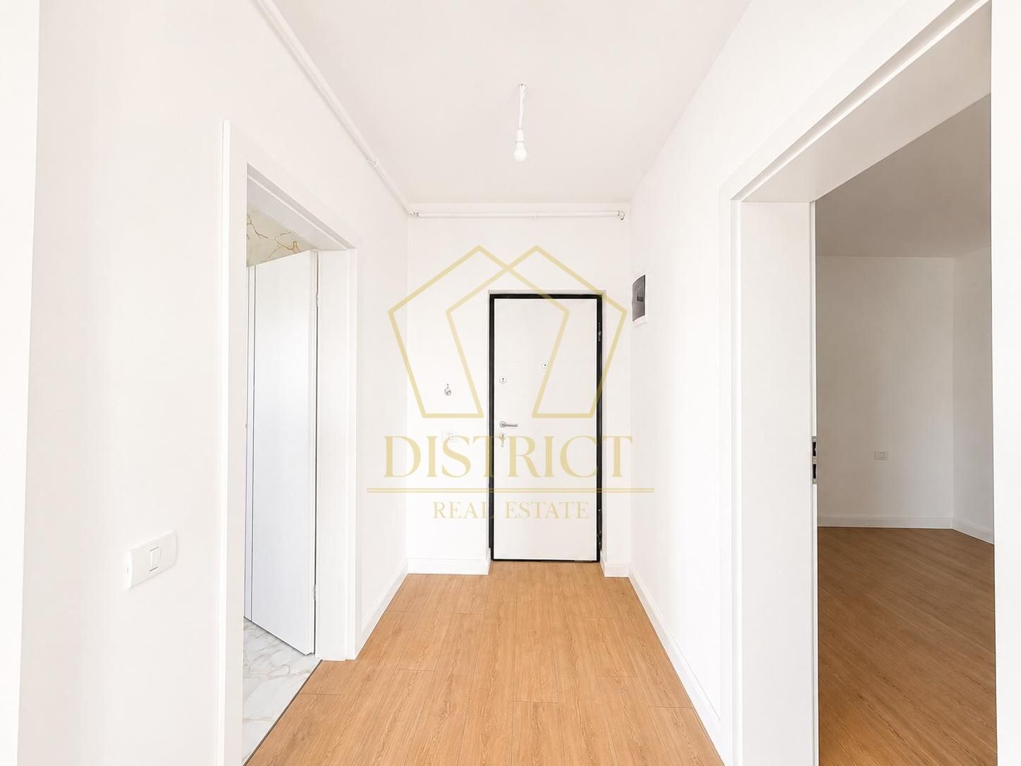 COMISION 0 | Apartament deosebit cu 4 camere | Torontalului - Poză 15