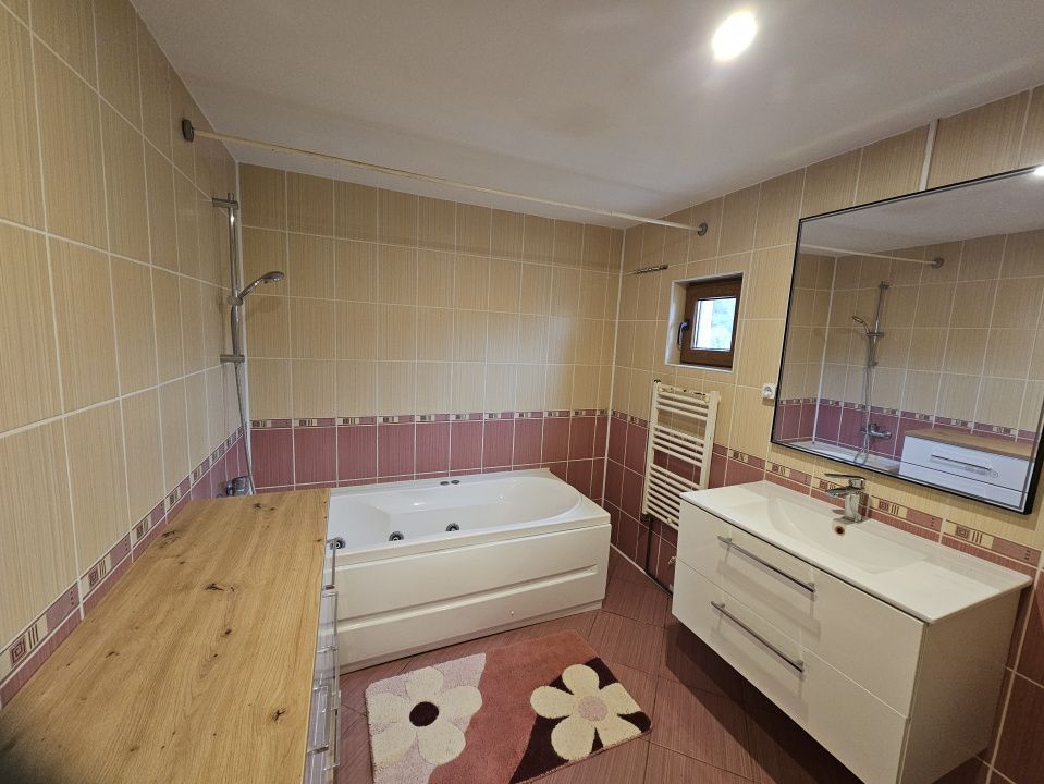 Casa eleganta,zona centrala Aiton,cu ciubar,gradina si panouri fotovoltaice - Poză 13