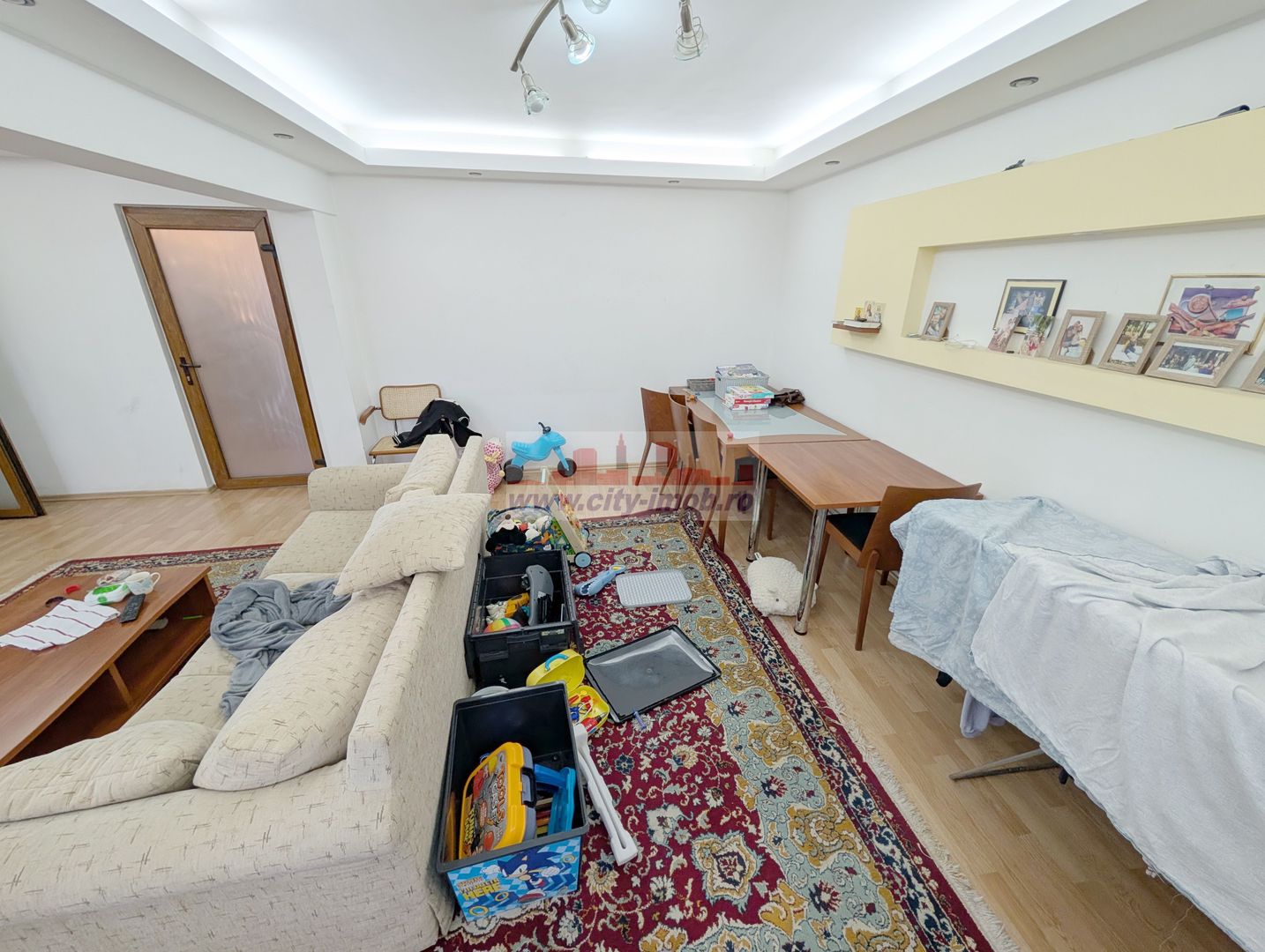Vanzare Apartament 3 camere Curtea de Arges, Judetul ARGES - Poză 7