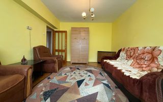 ULTRACENTRAL -Apartament de vanzare 3 camere decomandat - Poză 5
