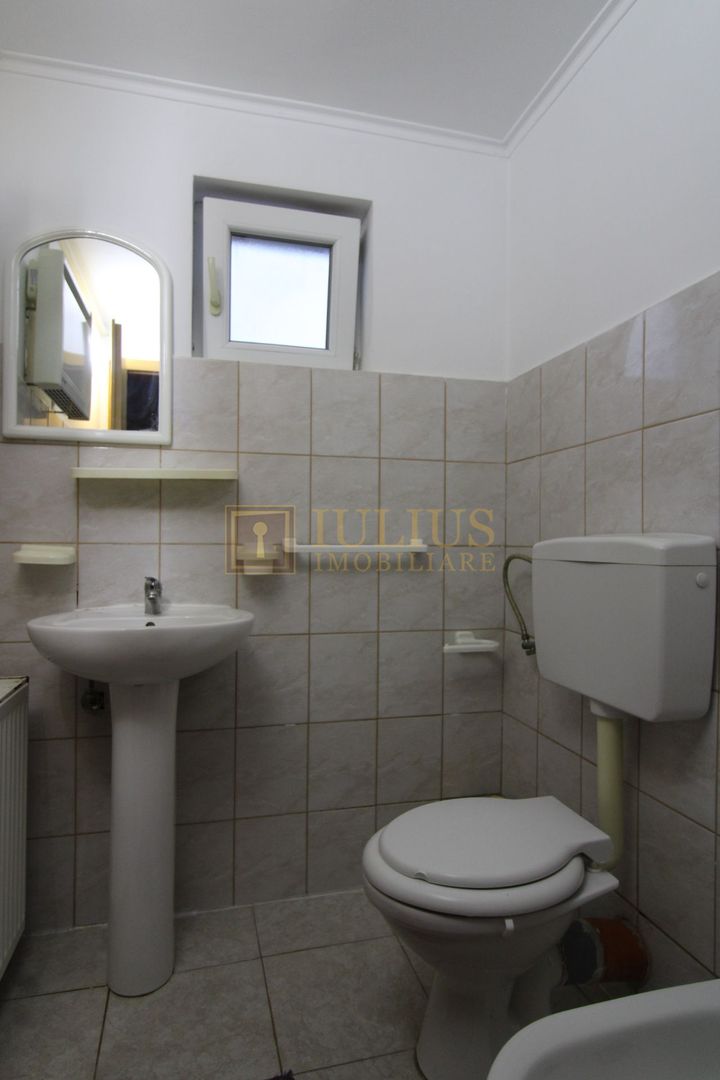 Mehala; 2 camere, 2 bai, centrala proprie, la parter. - Poză 7
