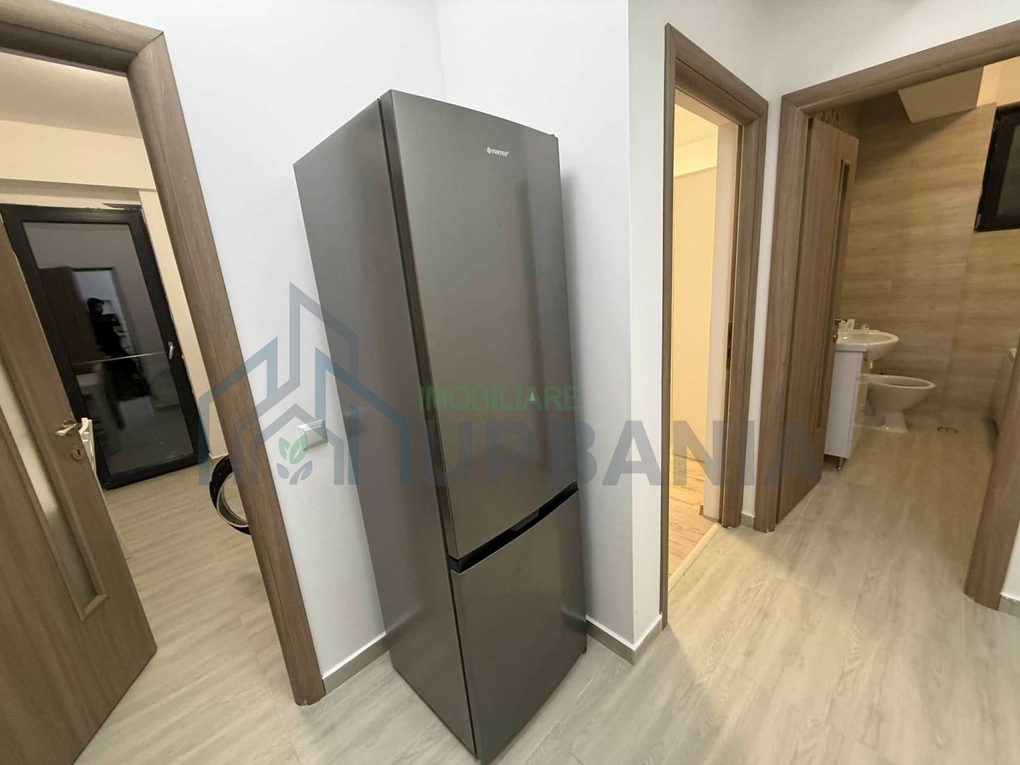 Apartament cu 2 camere decomandate de vanzare - Poză 4