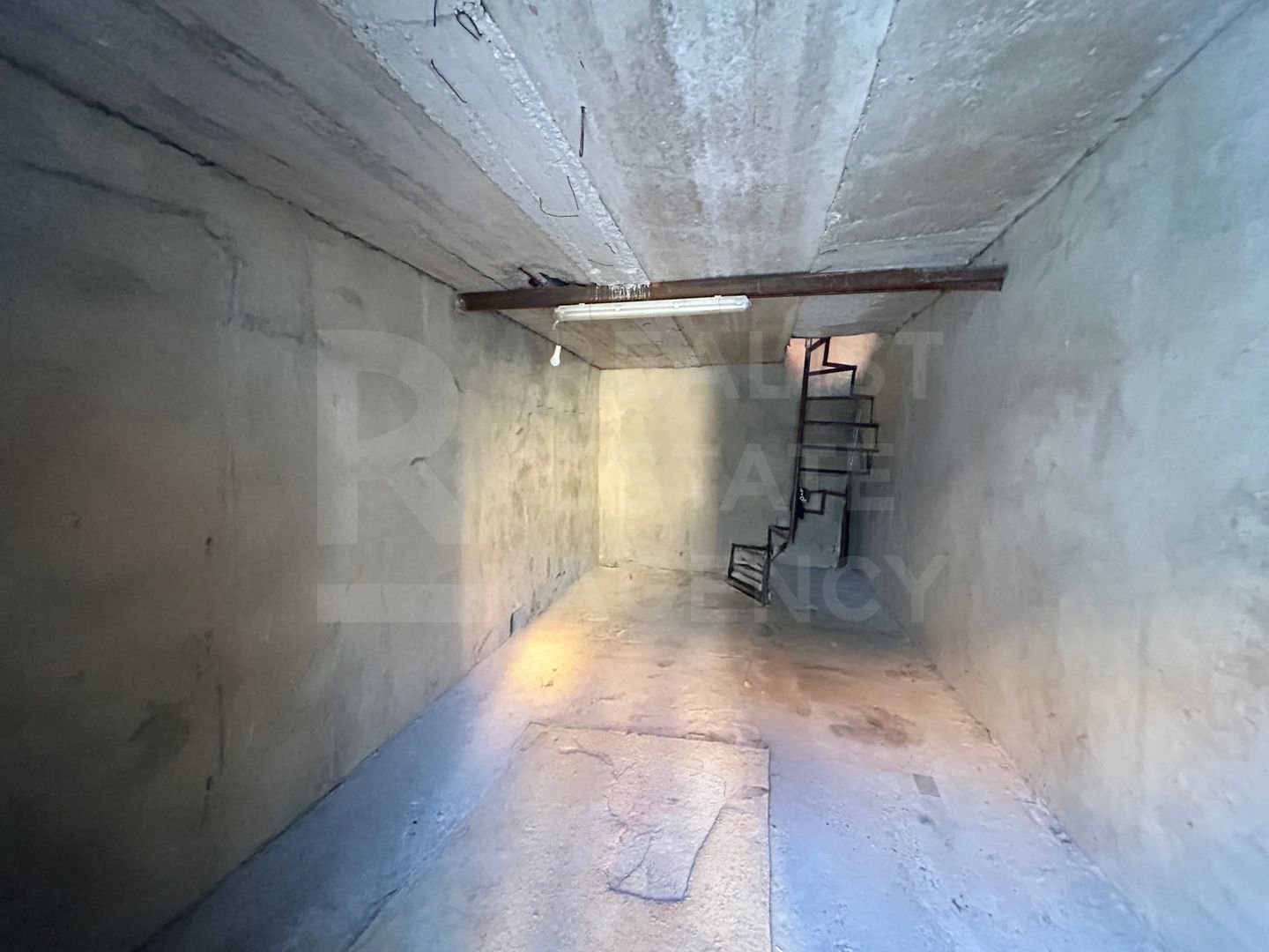 Vânzare, parcare , 81 mp, strada Gheorghe Asachi, Centru - Poză 3