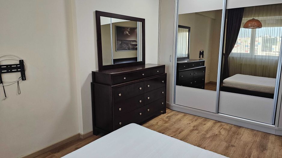 De vanzare apartament 3 camere Lujerului - Poză 2