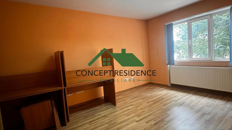 Apartament 2 camere etaj 1, ultracentral – P-ta Revolutiei - Poză 1