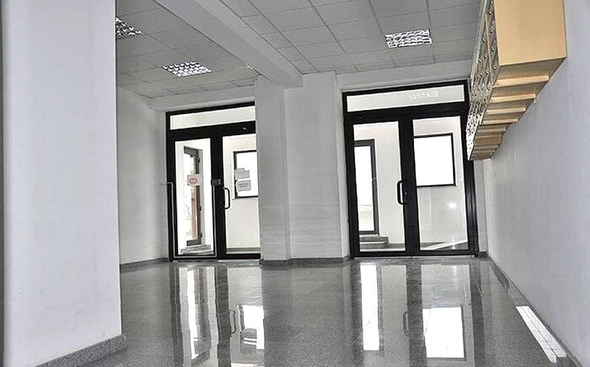 ✨ închiriez Apartament cu 2 camere, 70 mp, centrală proprie, metrou Republica - Poză 2