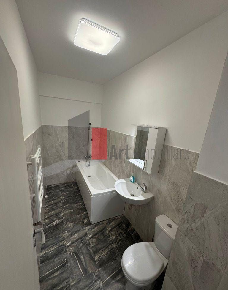 Vânzare aapartament 2 camere cu centrală Șos. Berceni - Metalurgiei - Poză 1