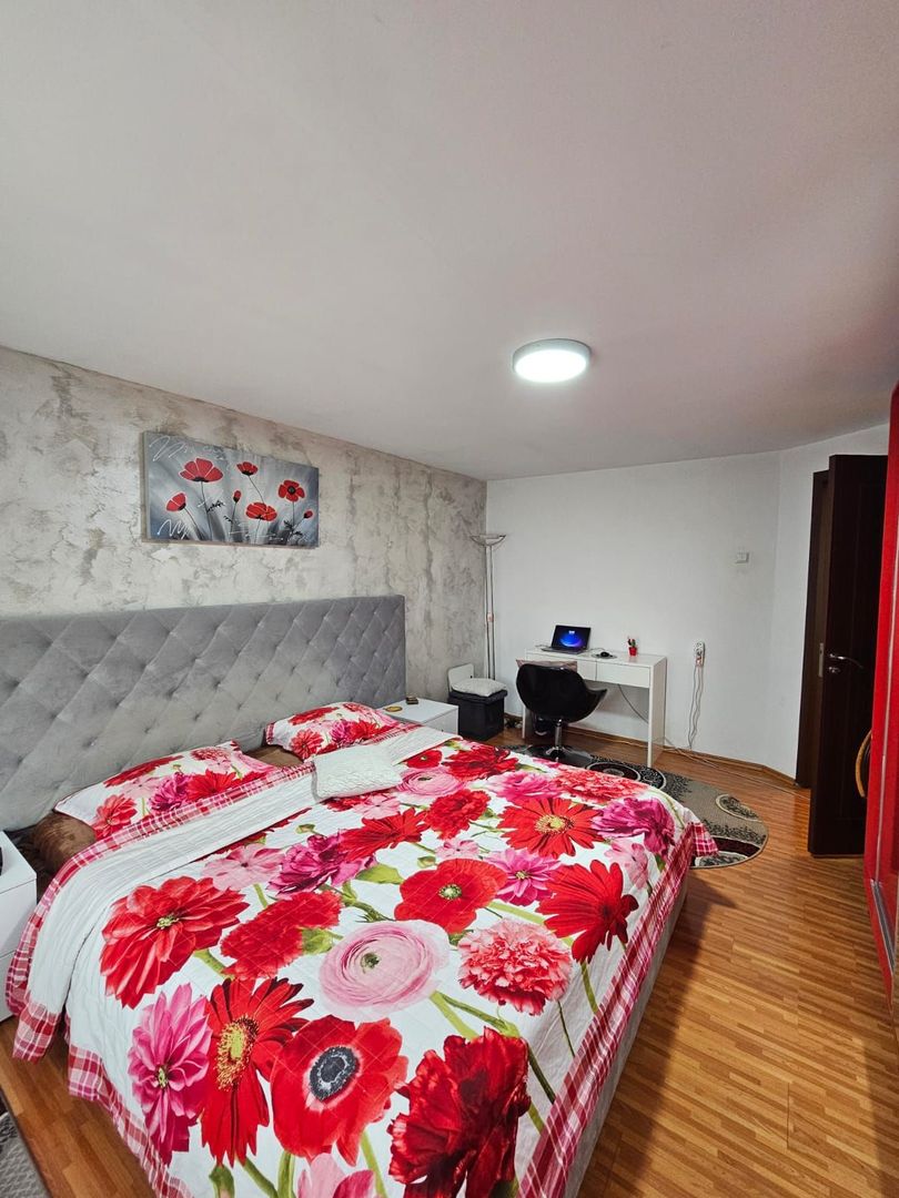 Casa- Str Tismana, zona Spitalul nr 1 - Poză 13