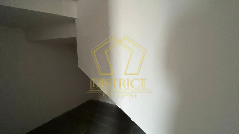 Duplex cu finisaje premium, perete dublu | 5 camere | Mosnita - Poză 8