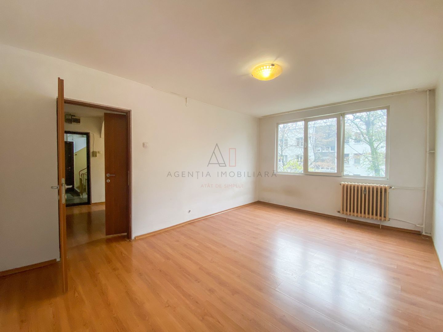 Garsoniera Aleea Dealul Măcinului I 300 m de Metrou - Poză 1