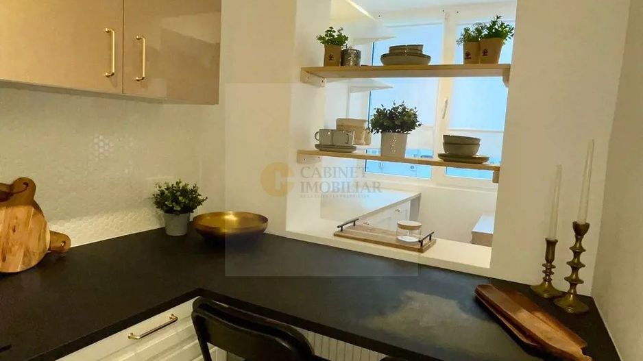 Garsoniera - Blvrd Banu Manta -  Bloc 1981 - Etaj 7/9 - Poză 4