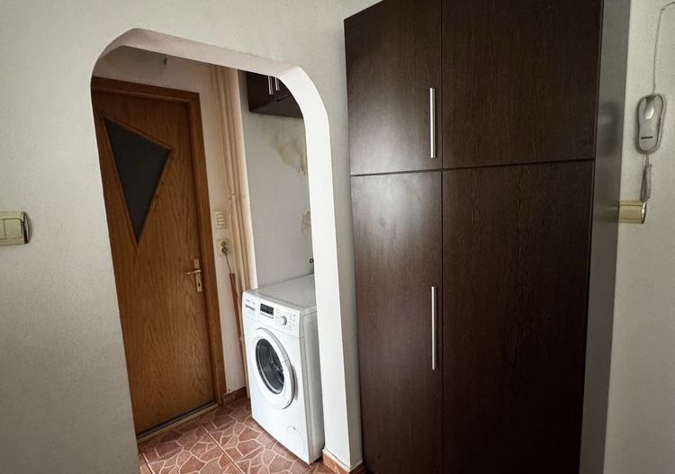 APARTAMENT MOBILAT  CENTRALA PROPRIE ZONA 13 SEPTEMBRIE - Poză 5