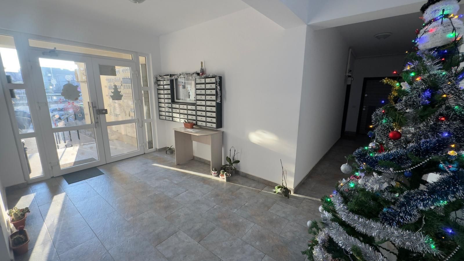 STUDIO - PARCARE INCLUSA, DORMITOR SEPARAT, BLOC NOU, CENTRALA - Poză 4
