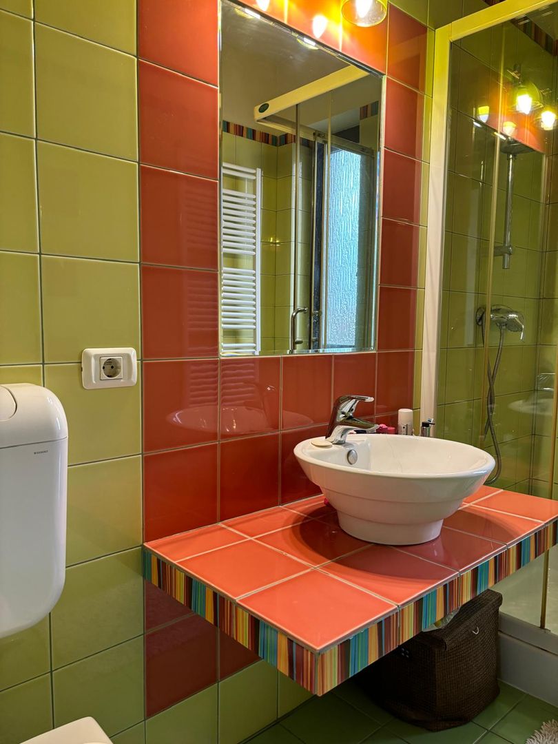 🏡 Casă individuală în Ronat – 6 camere, garaj dublu, finisată modern✨ - Poză 16