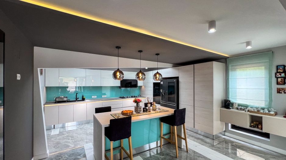 NEW VILLA TO RENT  |  Vila premium cu piscina și jacuzzi încălzite - Poză 30