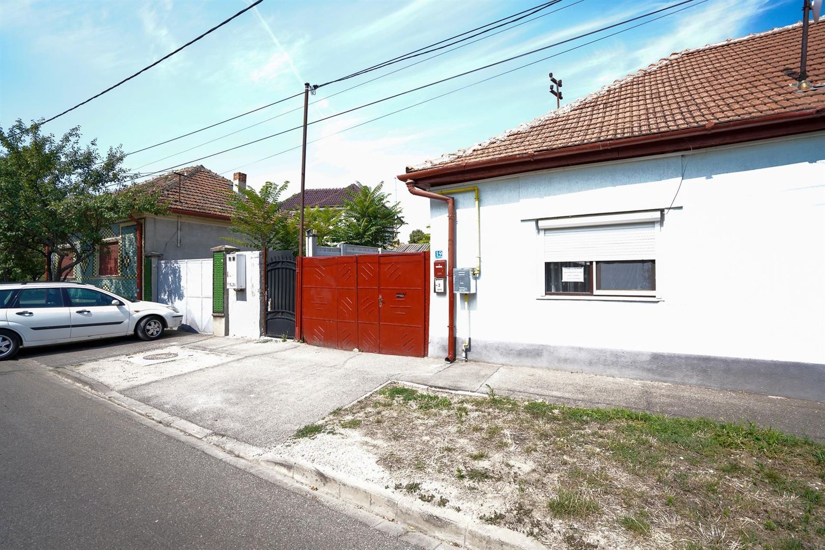 Casa cu 3 camere Cantemir - Poză 1