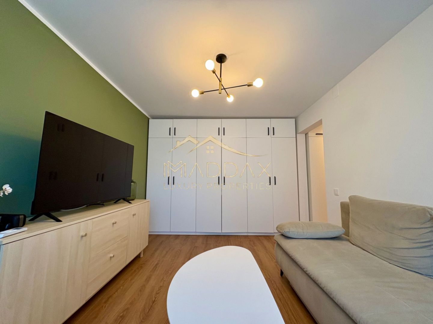 APARTAMENT 2 CAMERE - ELEGANTA & EFICIENTA in Piata Victoriei - Poză 4