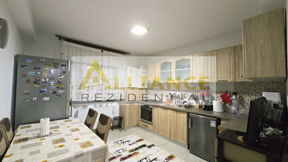 Casa Individuala - 5 camere - 2 bai - 385mp teren - Poză 28