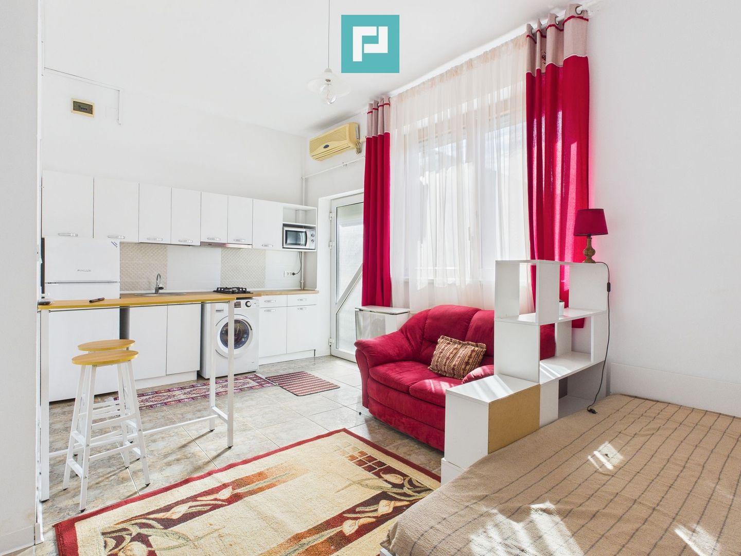 Apartament cochet și modern la casă în Grădiște - Poză 1