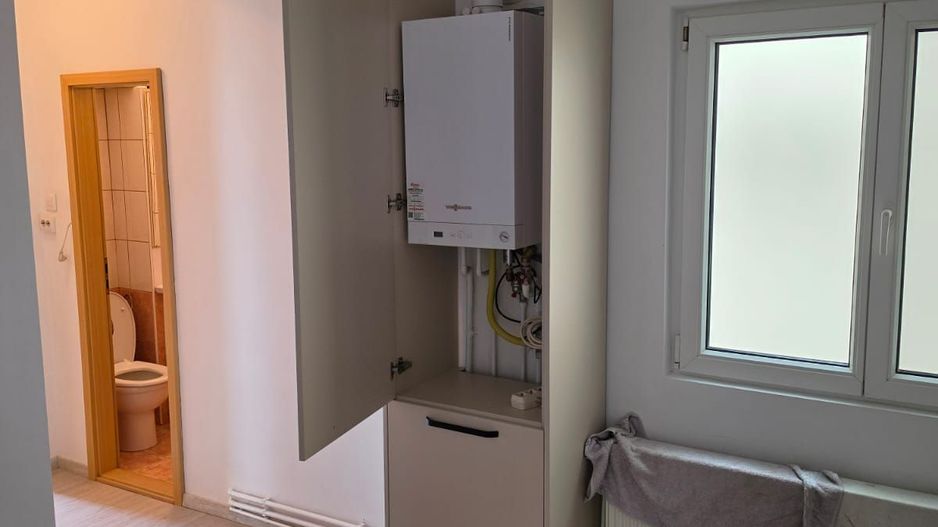 Apartament 3 camere Zona Gh Lazar - Poză 7