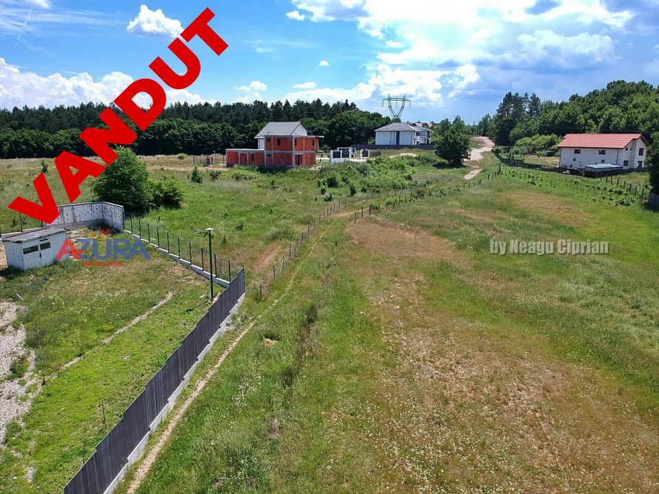 Vanzare teren 1020 mp, intravilan, Labusesti - Poză 1