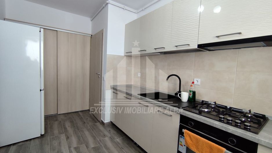 Apartament cu 1 camera de vanzare, Alba-Micesti - Poză 4