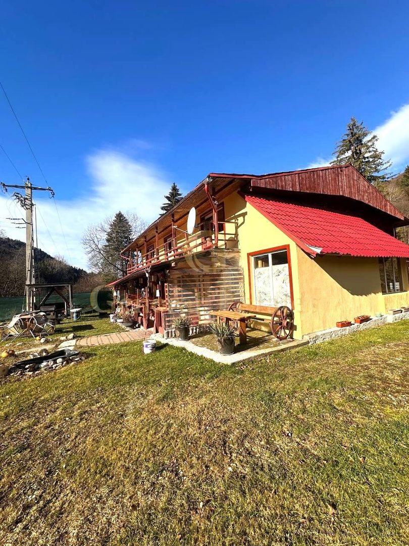 Vilă premium la munte – ideală pentru pensiune sau retreat - Poză 1