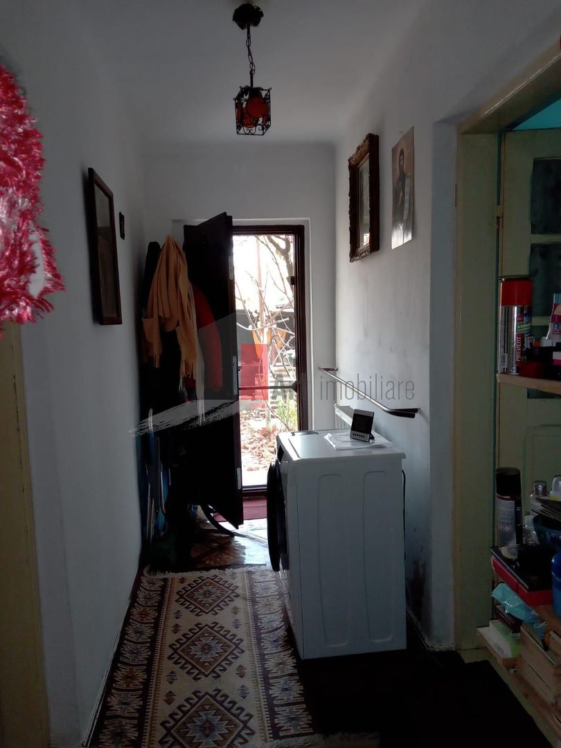 Apartament de vanzare in Vila Ploiesti zona Eroilor - Poză 4