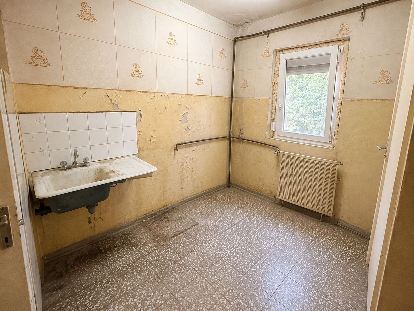COMISION 0%  Apartament 3 Camere | Etaj 1 Decomandat Dambovita Izolat - Poză 7