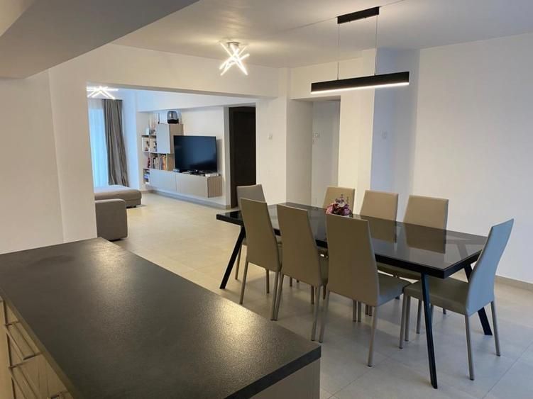 Vânzare 4 Camere Bulevardul Unirii Vis-a-vis Zepter / Rond Alba Iulia) | 110 mp - Poză 4
