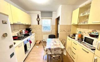 Apartament 3 camere Calea lipovei - Poză 1