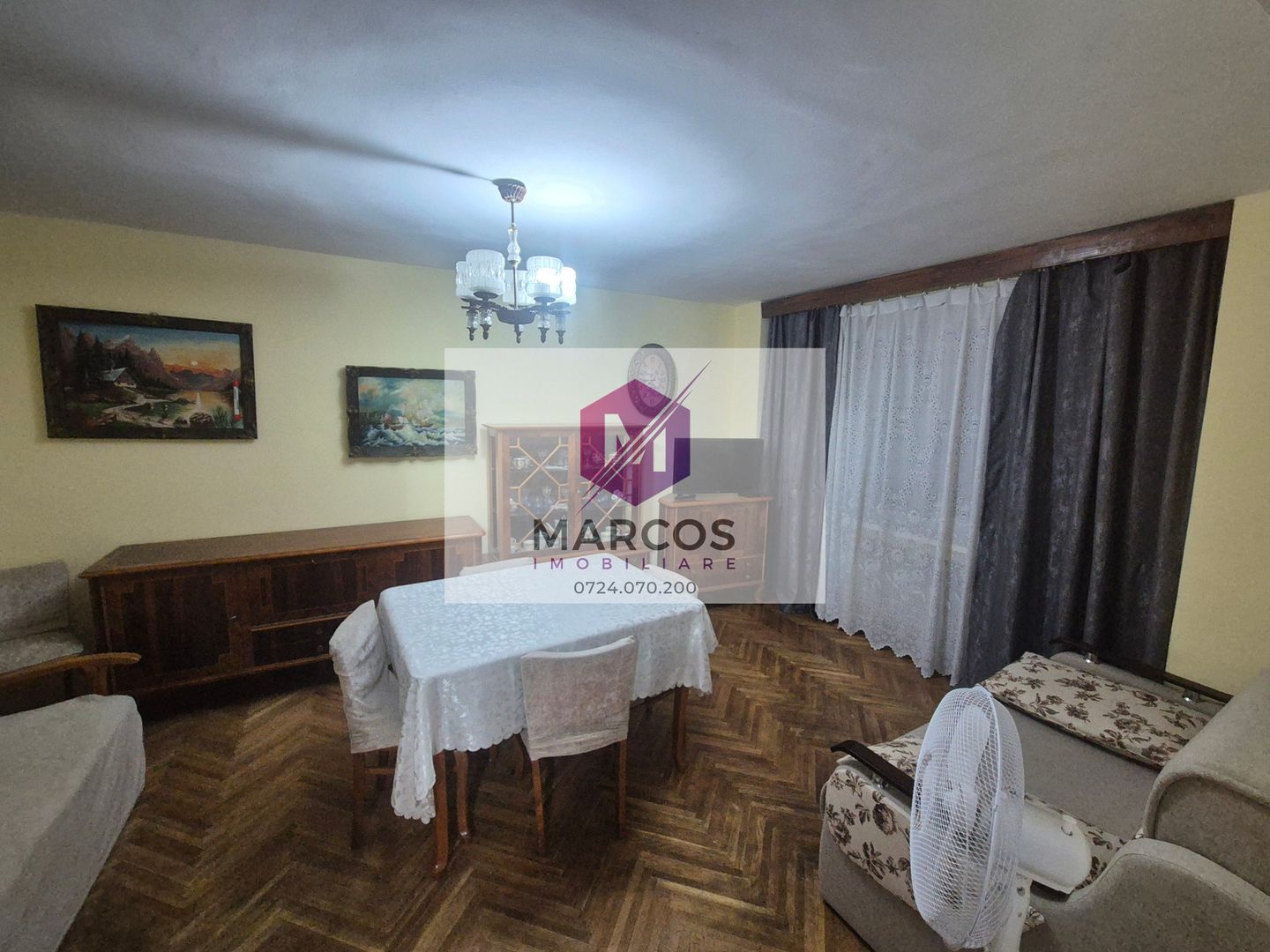Vand apartament 3 camere Centru - Poză 4